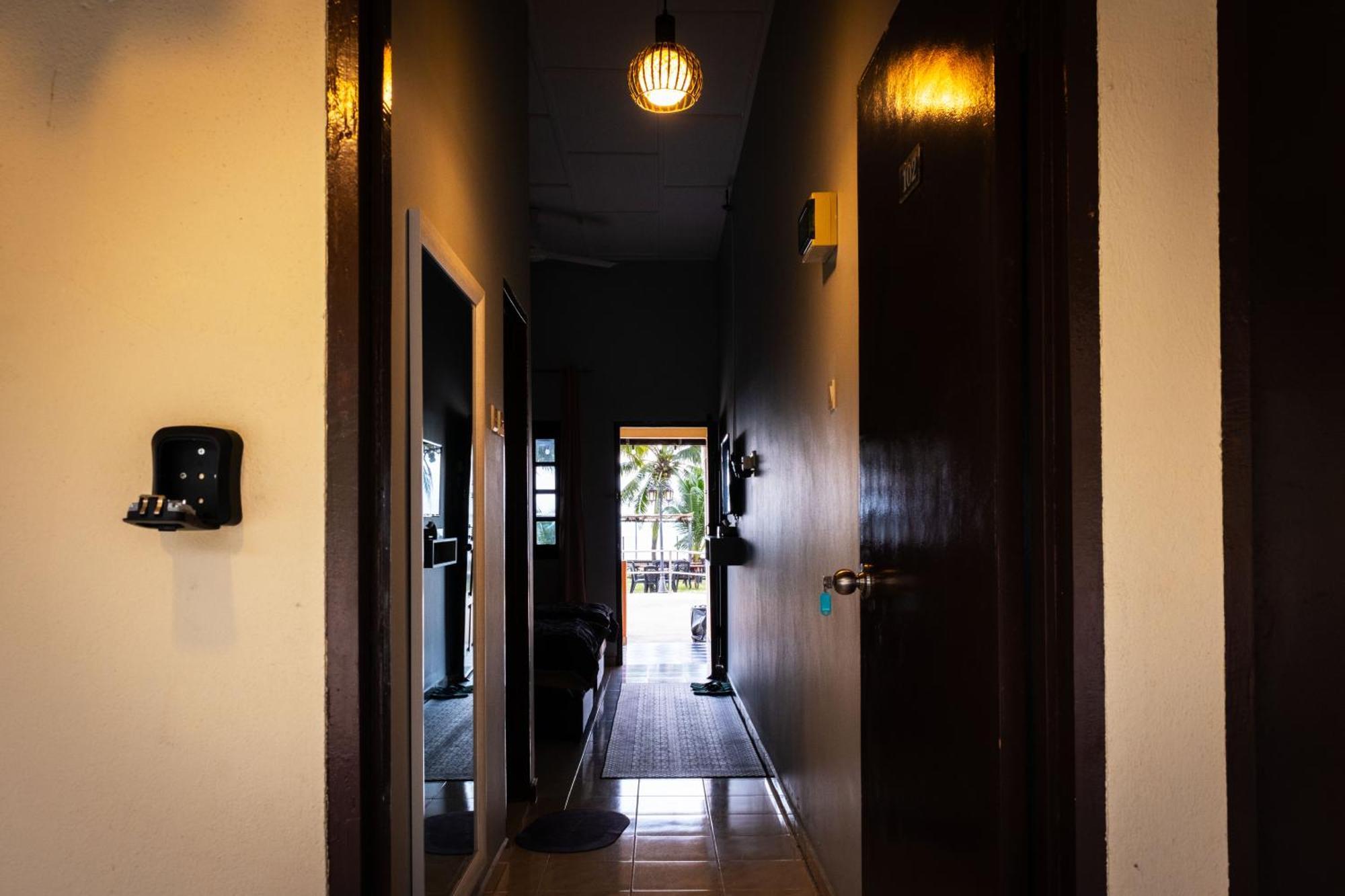 Blackstone Beach Resort Kuantan Extérieur photo